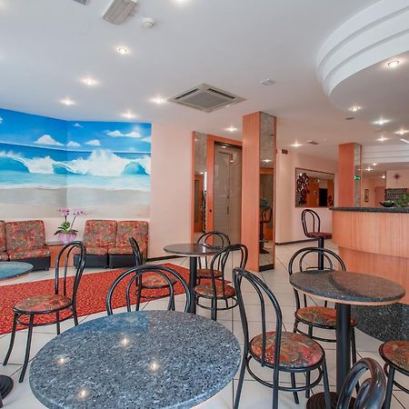 Hotel Basilea Bellaria-Igea Marina Ngoại thất bức ảnh