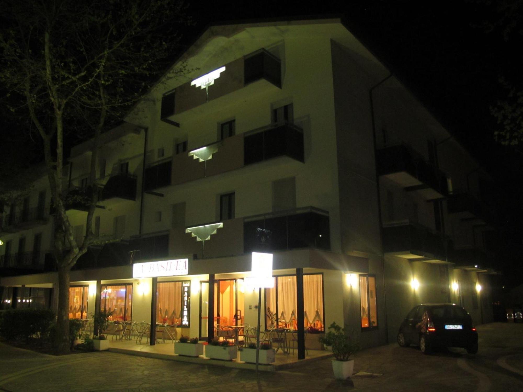 Hotel Basilea Bellaria-Igea Marina Ngoại thất bức ảnh